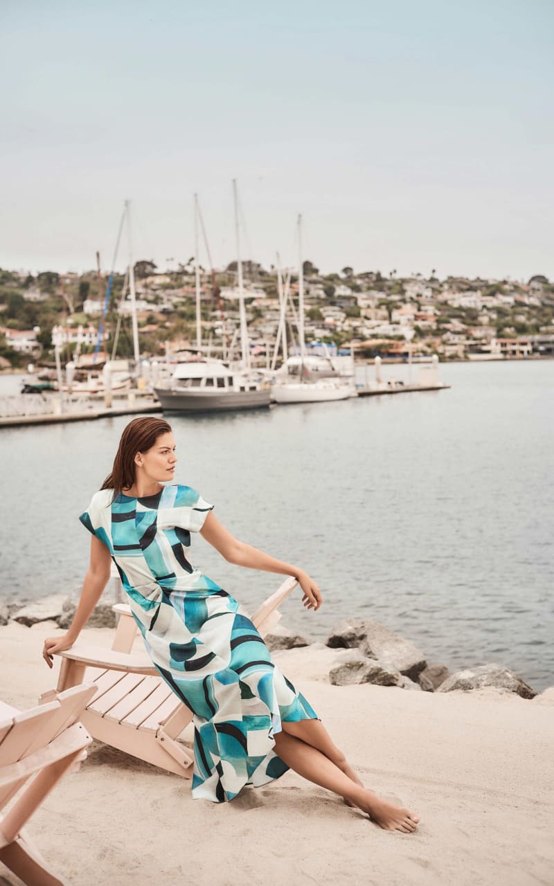 Joseph Ribkoff- Textured Satin Geometric Print Fit | floc boutique Joseph Ribkoff- Textured Satin Geometric Print Fit | floc boutique