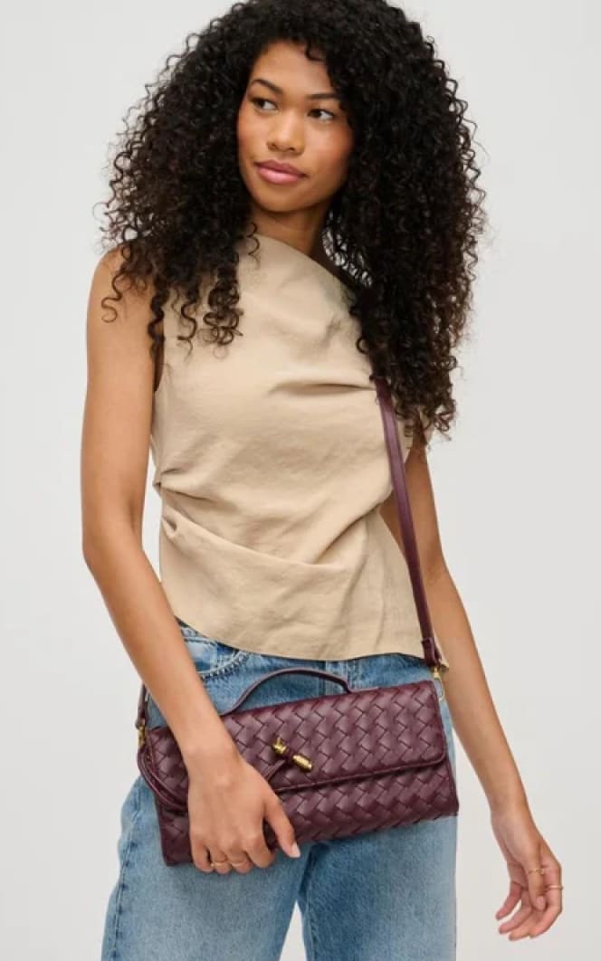 Urban expressions crossbody sale