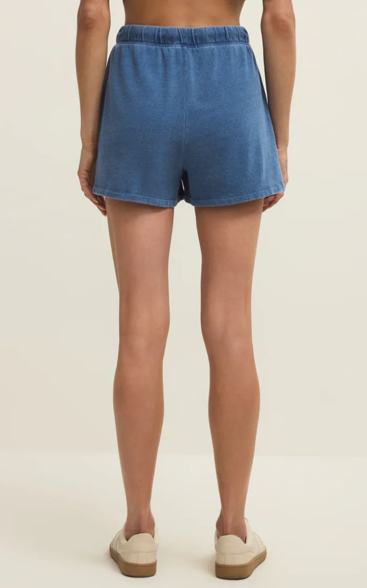Z SUPPLY- Hunter Knit Denim Short in Calypso Blue Indigo | floc