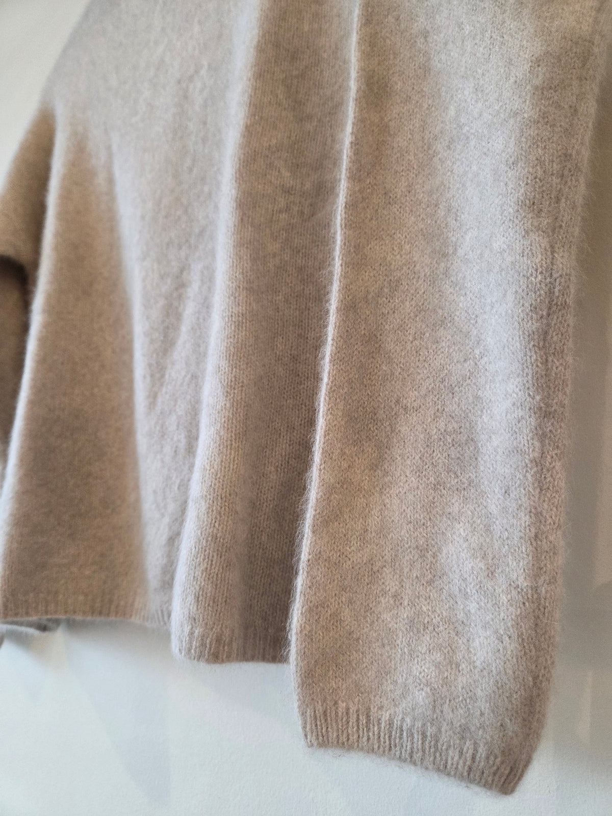 UNIVERSEL- Long Sleeve Mock Neck Sweater