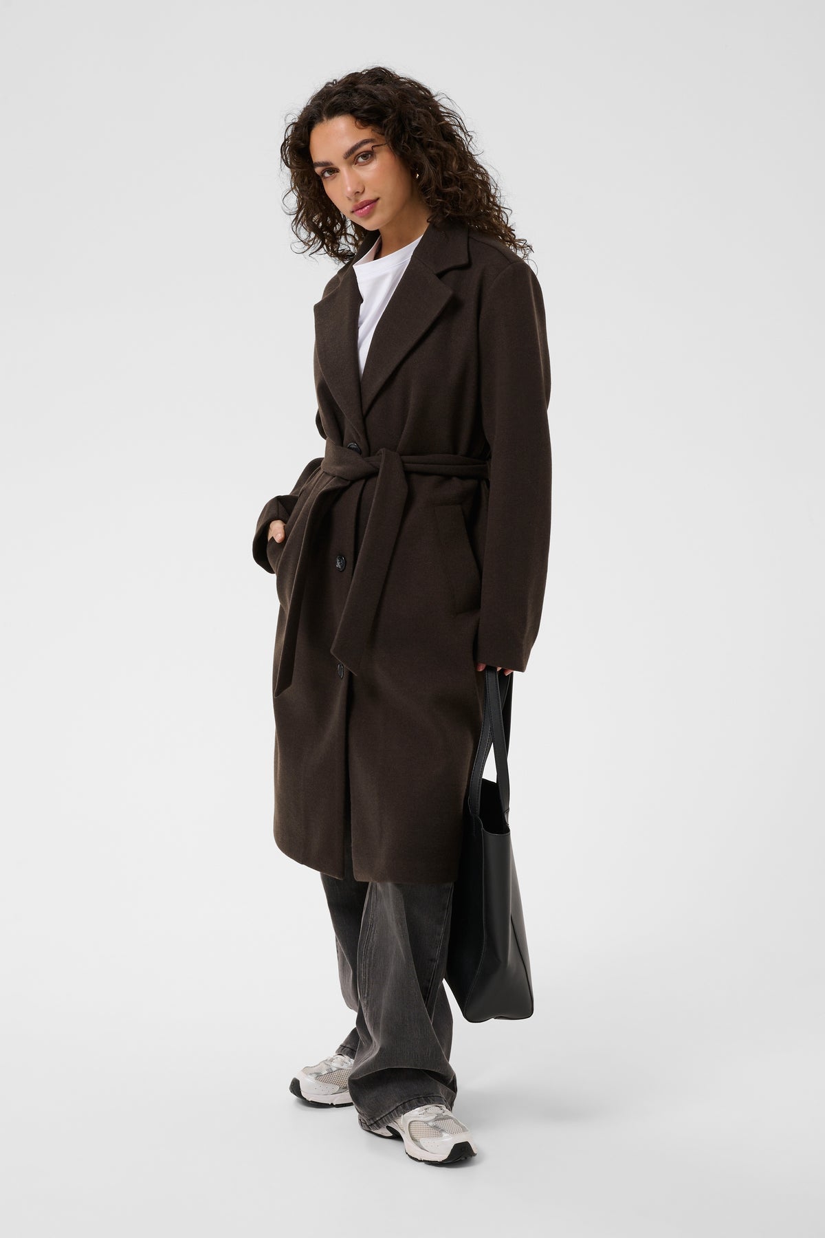 Kaffe- Saturn Jacket in Coffee Bean