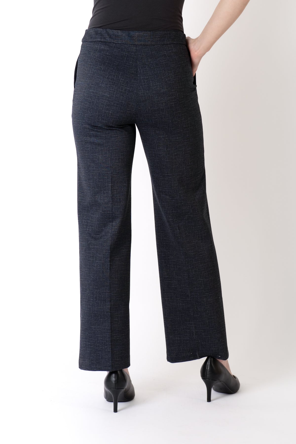 Lisette- Cross Hatch Ponte Pant in Navy Multi