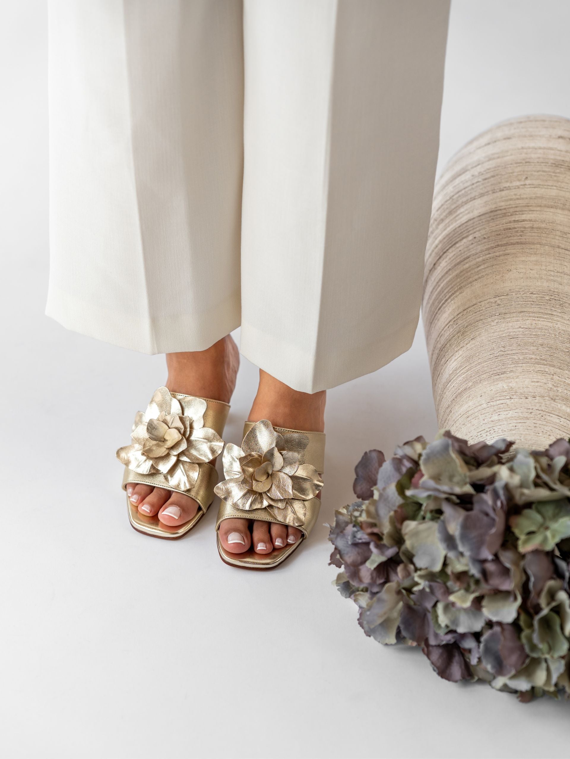 MLV - Margarida Mid Heel Sandals in Gold