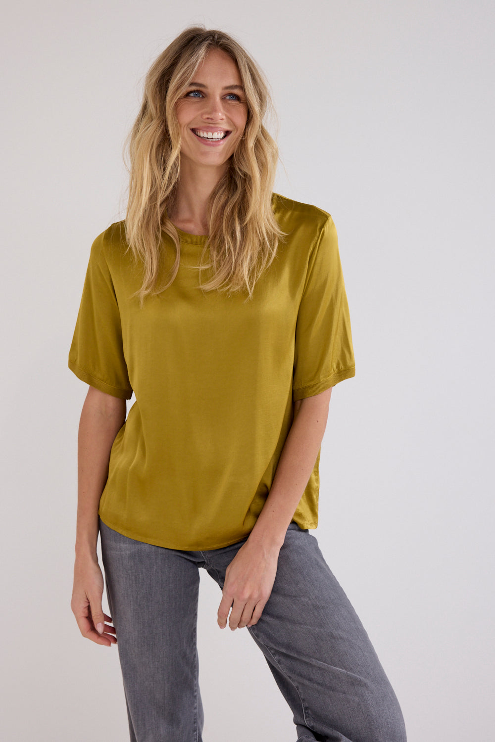 Tramontana- Satin Short Sleeve Blouse in Sprout