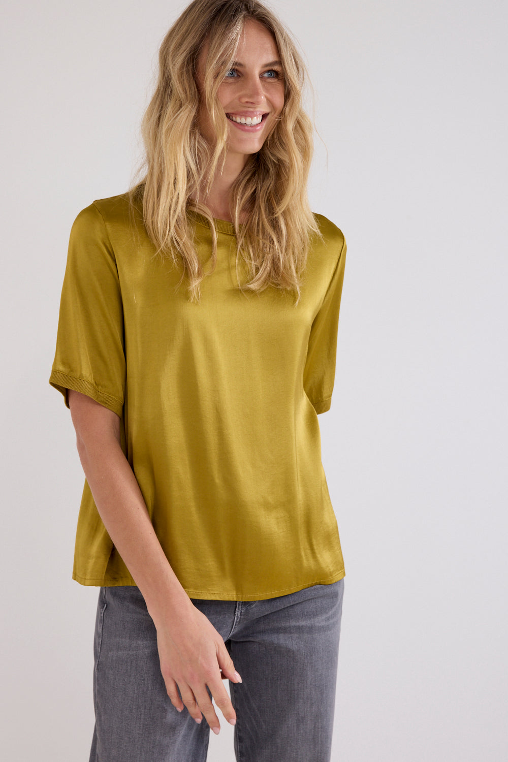 Tramontana- Satin Short Sleeve Blouse in Sprout