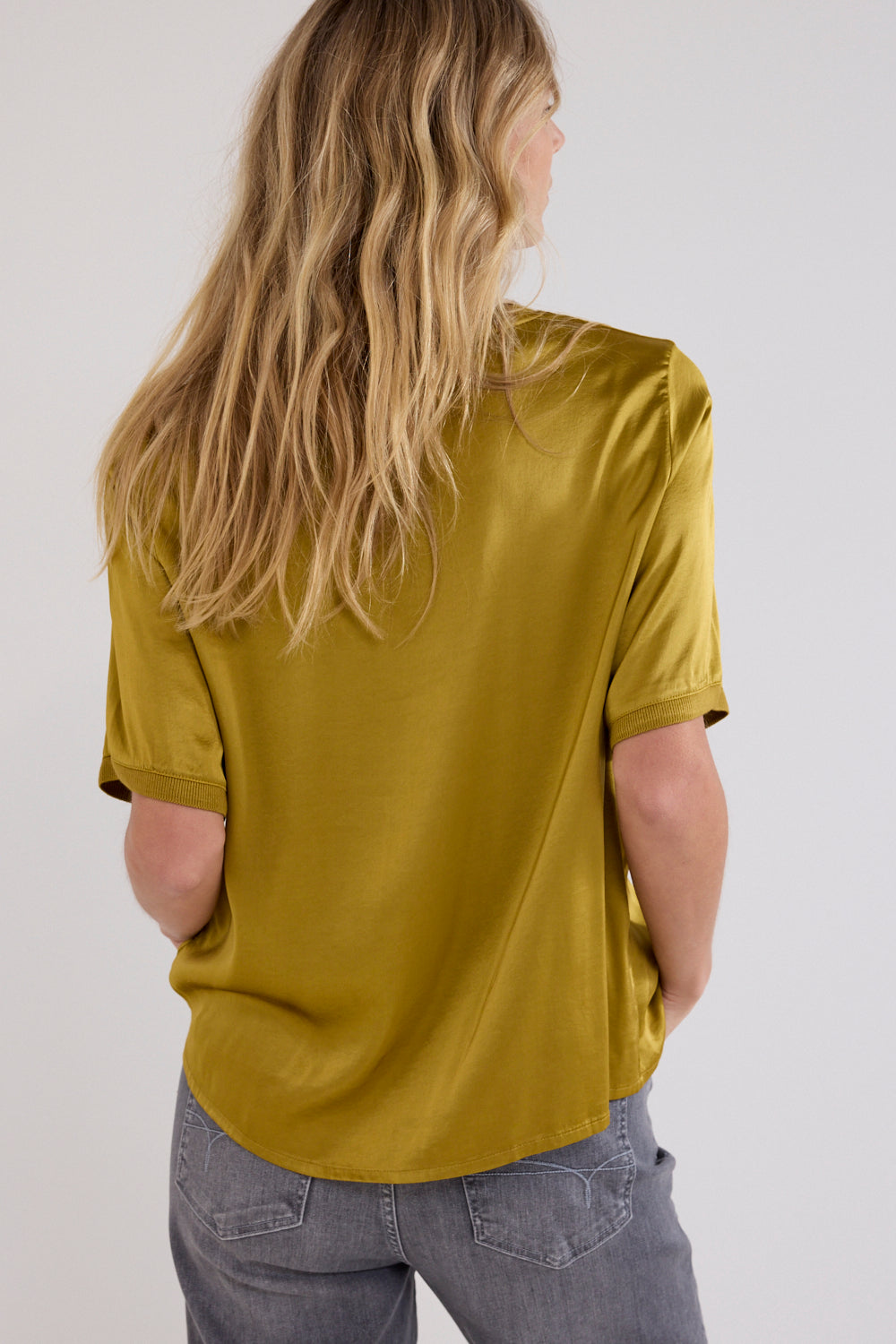Tramontana- Satin Short Sleeve Blouse in Sprout