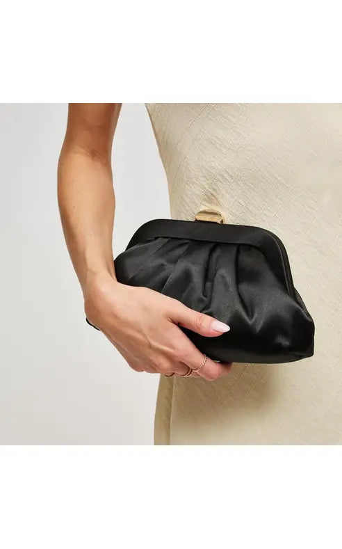 Urban Expressions- Winter Clutch