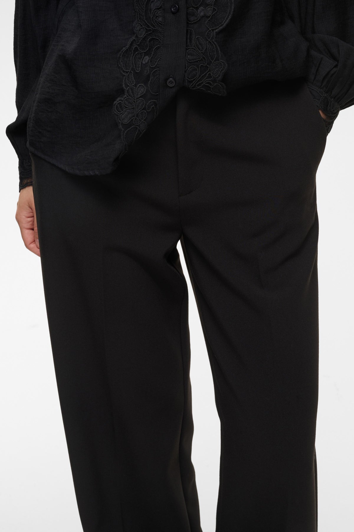 InWear- Cassieh Straight Pant in Black