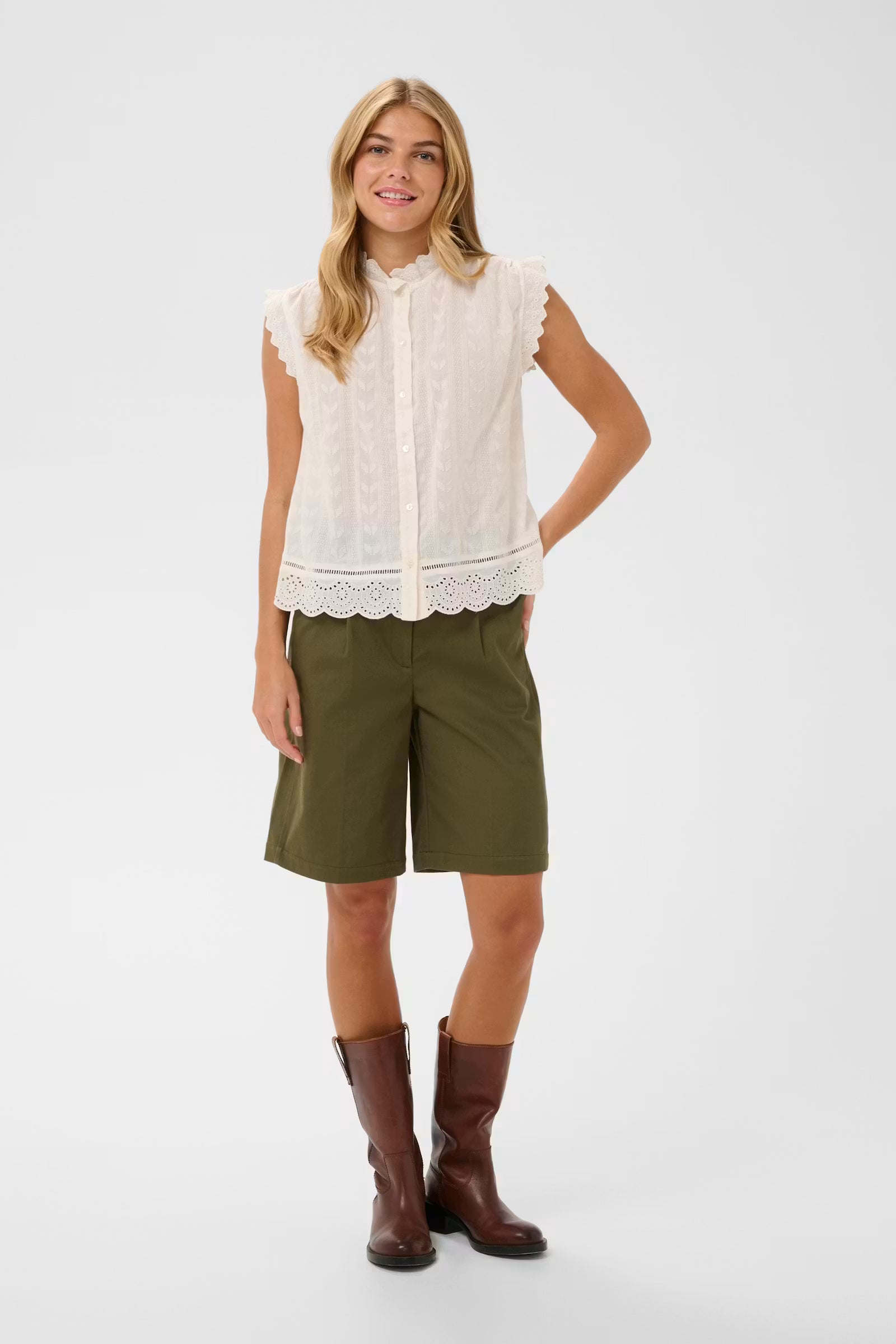 Saint Tropez- Rowyn Blouse in Ice White