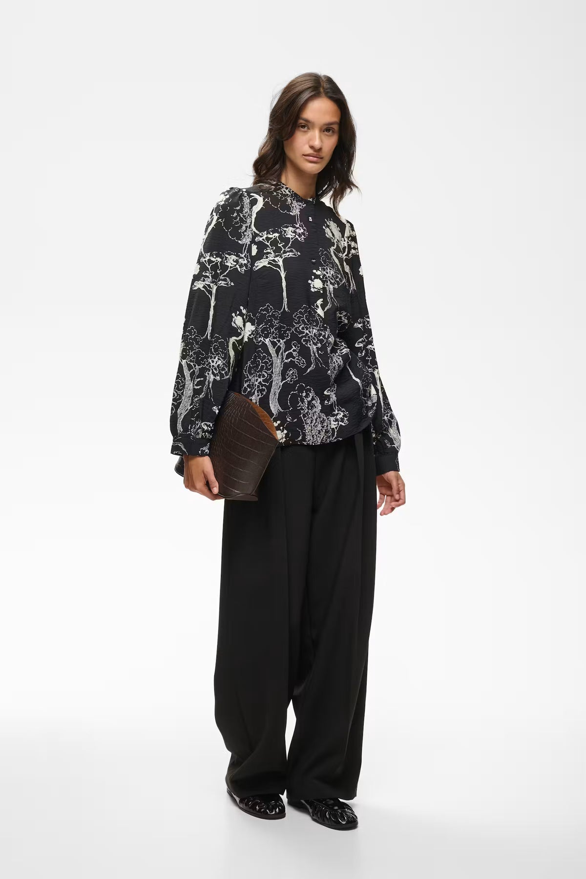 InWear- Makenna Blouse in Black Tree Garden