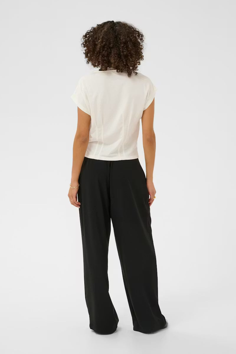 Kaffe- Lise Pleated Blouse in Chalk