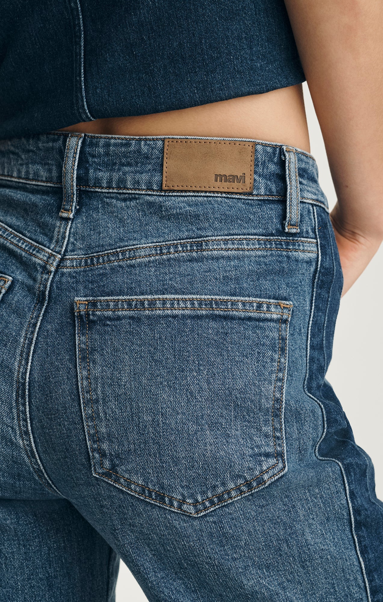 Mavi- Malibu High Rise Wide Leg in Mid Denim Blocking