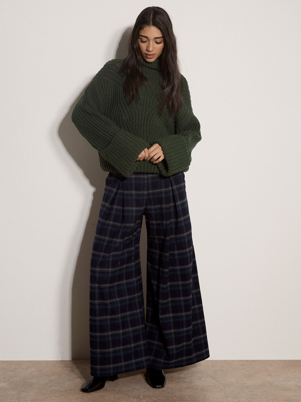 Apricot- Chunky Cable High Neck Sweater in Green