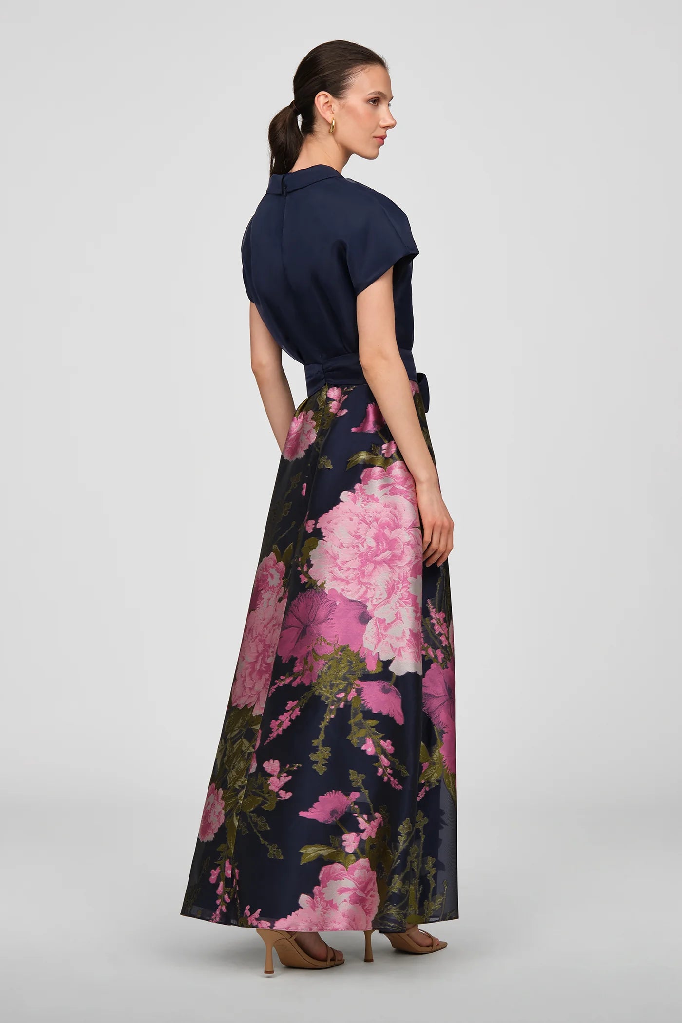 Kay Unger- Samira Gown in Azalea Pink