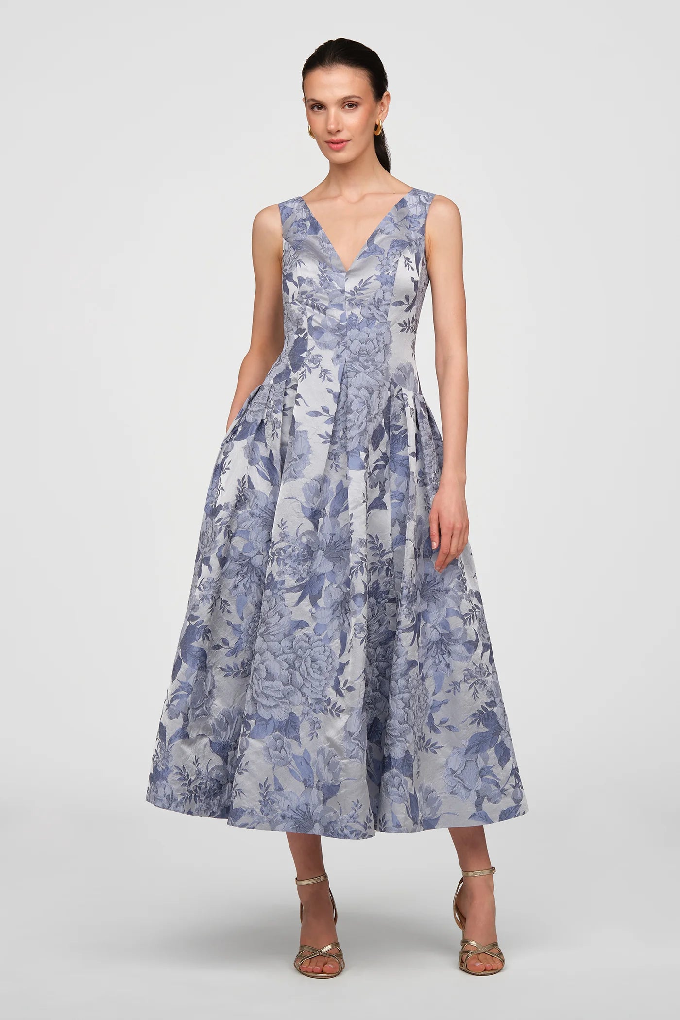 Kay Unger- Lysandra Tea Length Dress in Stone Wash