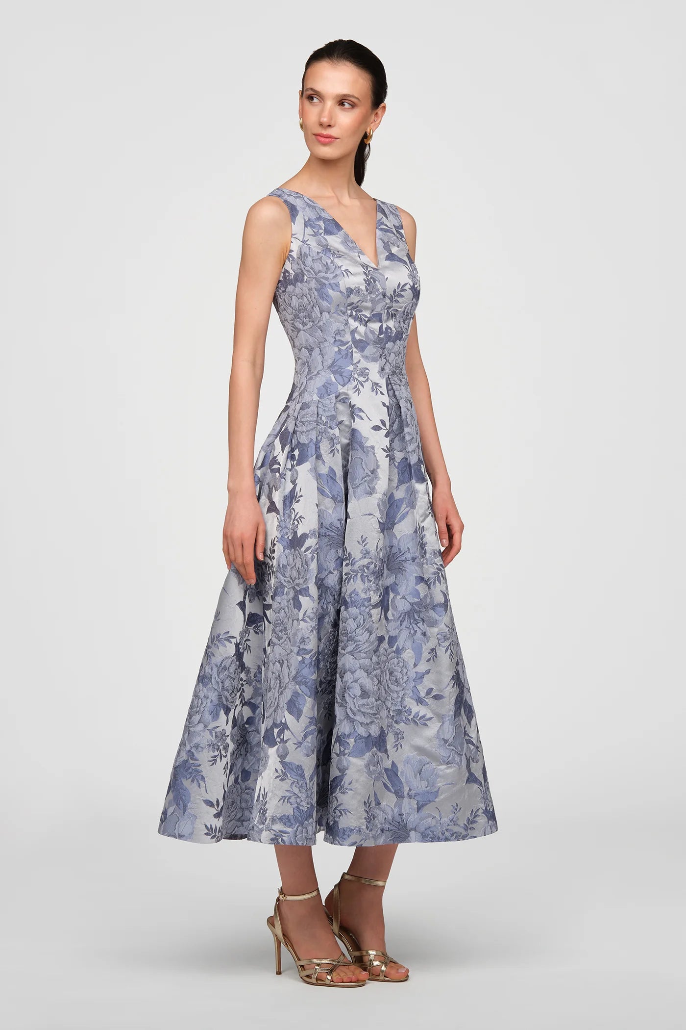Kay Unger- Lysandra Tea Length Dress in Stone Wash