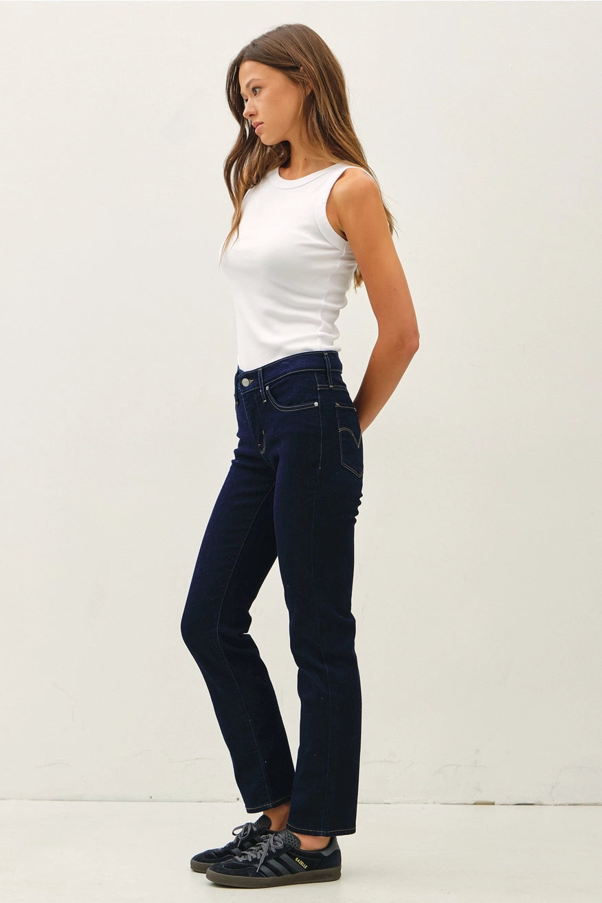 Be Cool - Basic Round Neck Tank Top in White