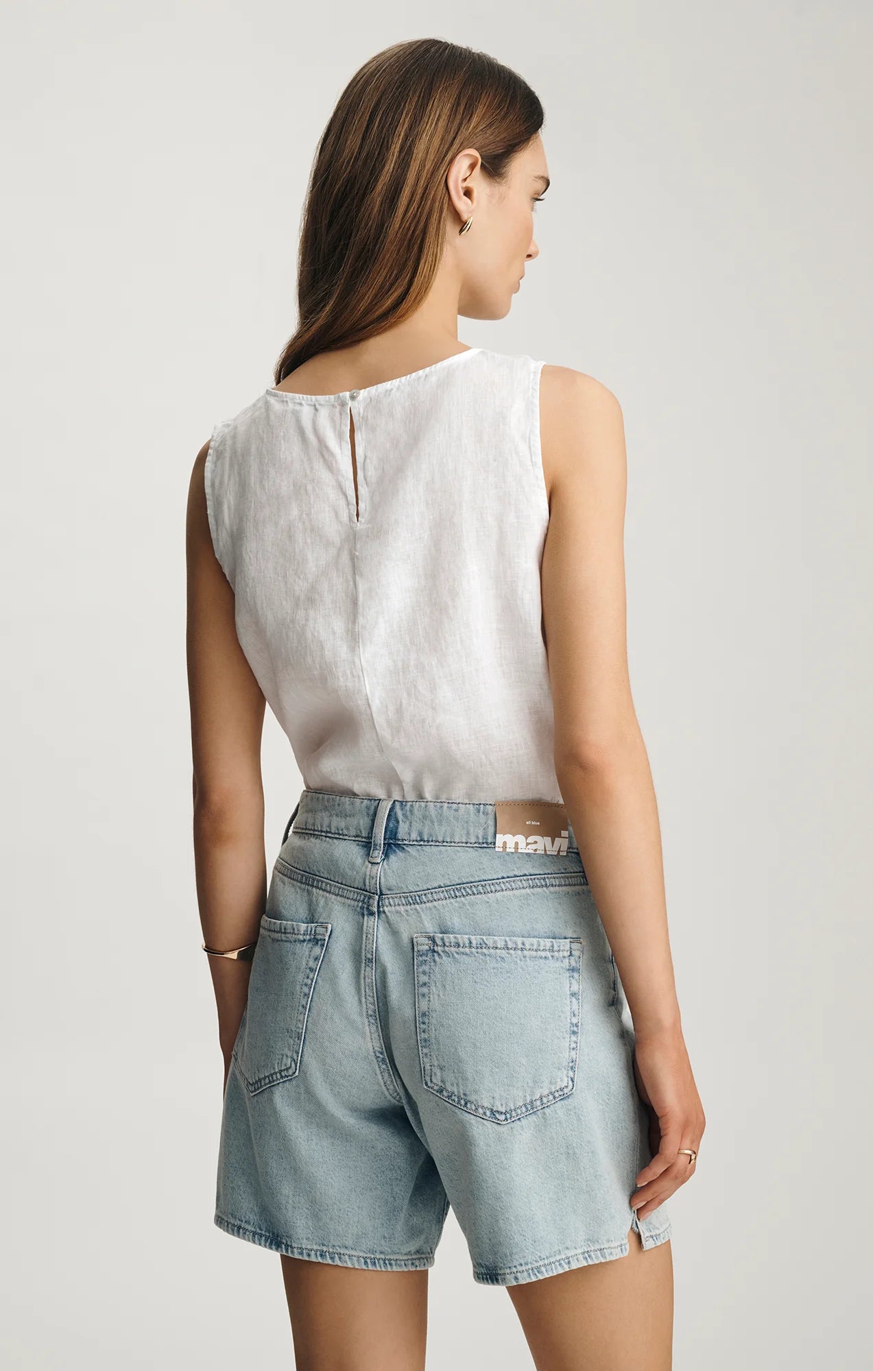 Mavi- Nella High Rise Relaxed Shorts in Bleached Linen Denim
