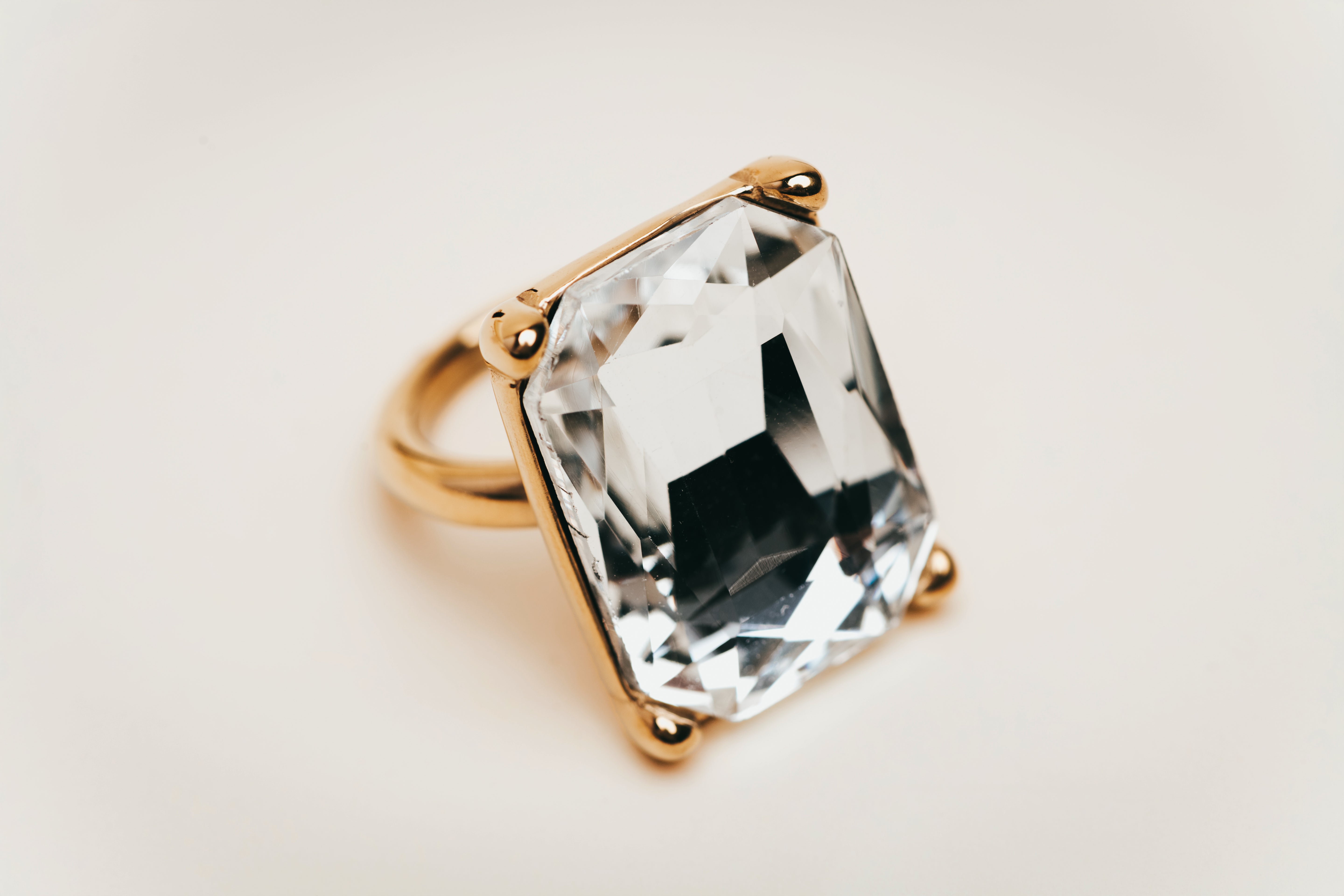 Mashni- Gatsby Cocktail Ring in Size 8