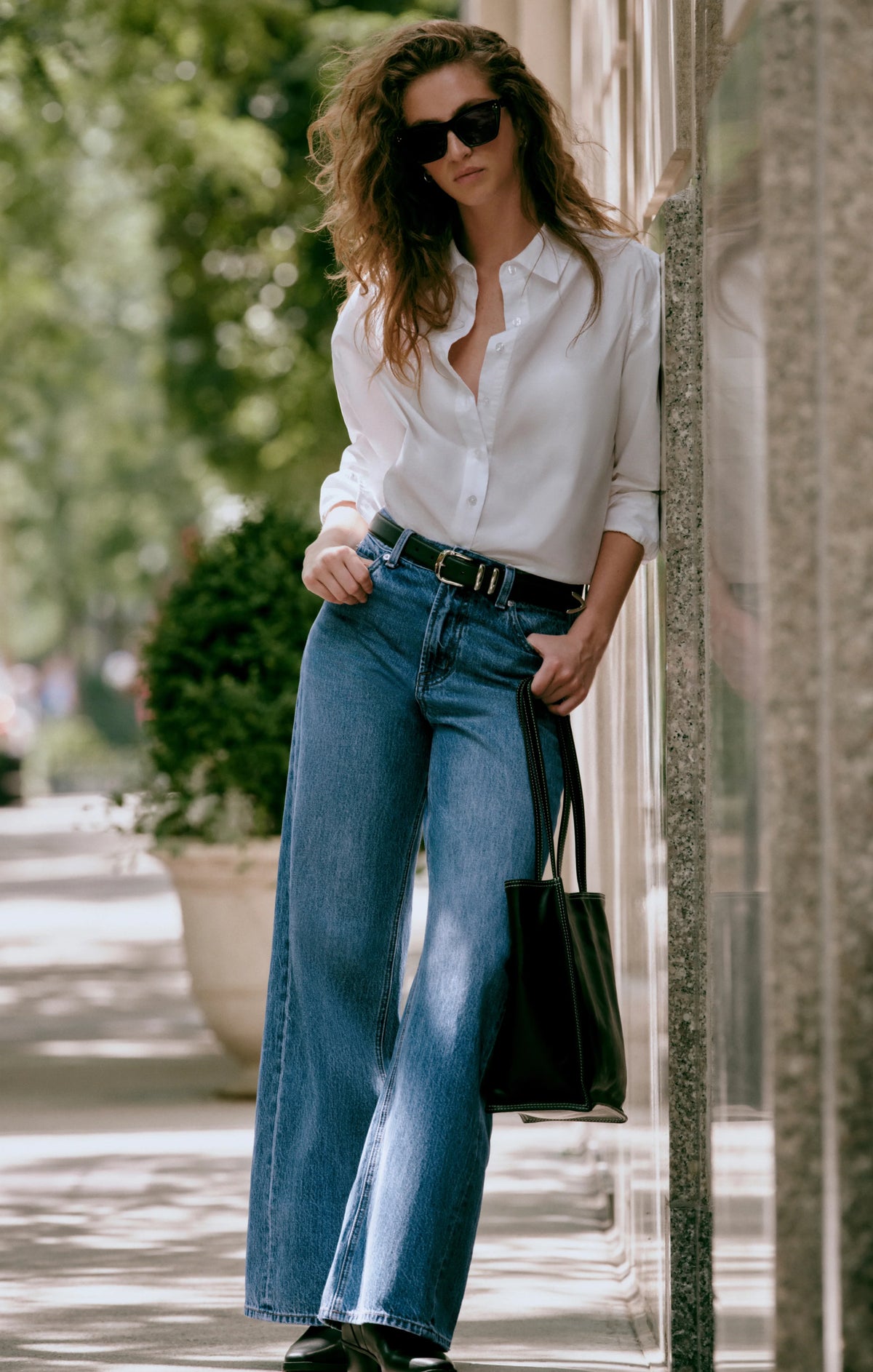 Z SUPPLY- The Head Turner High-Rise Wide Denim in Hush
