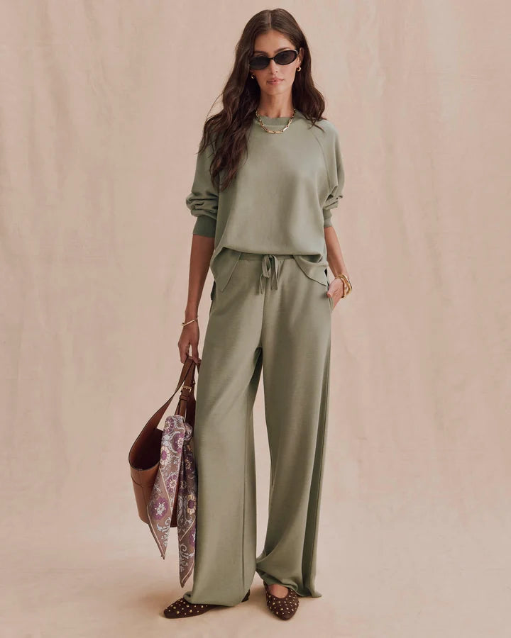 Splendid- Winslow Raglan Top in Eucalyptus