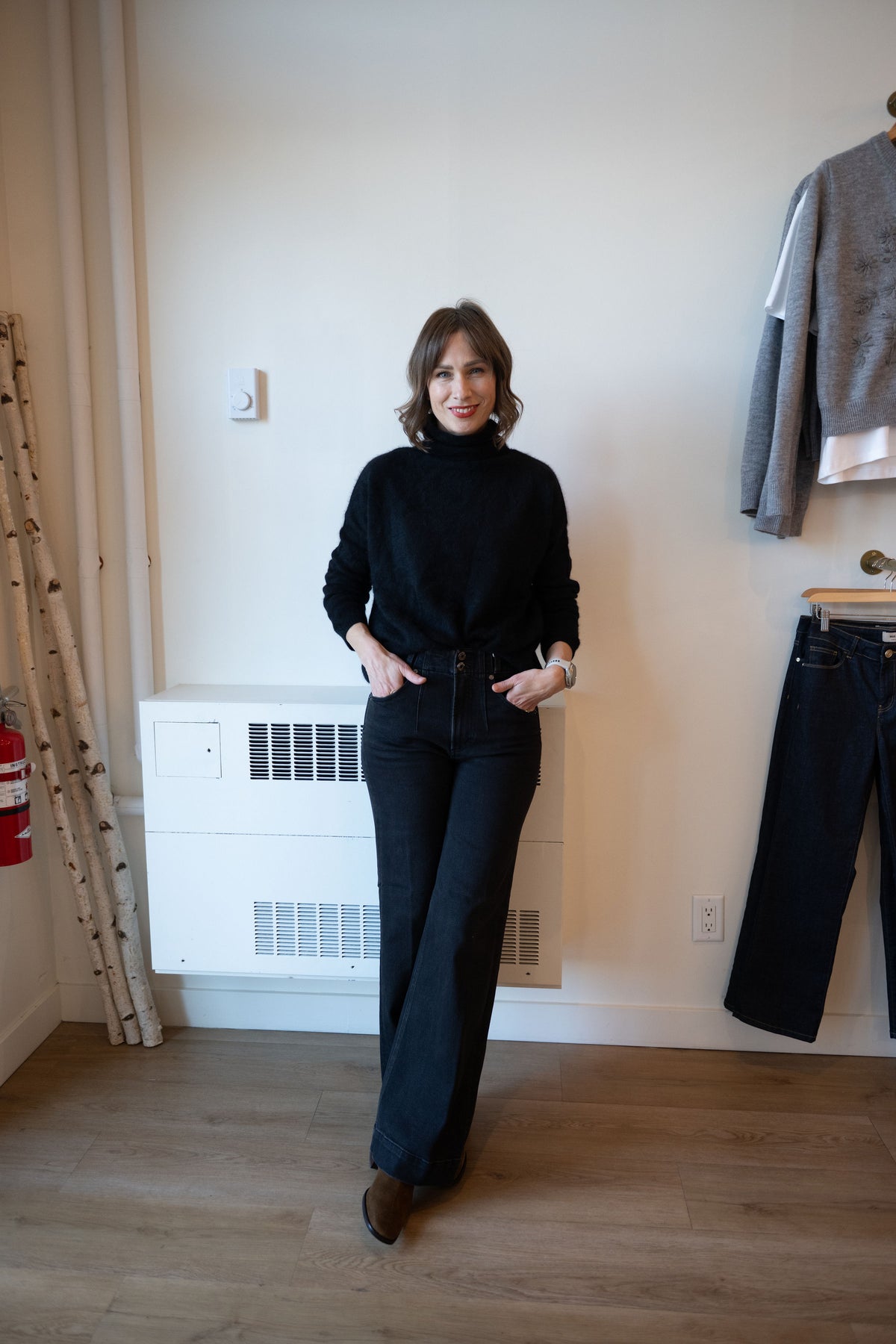 UNIVERSEL- Long Sleeve Mock Neck Sweater