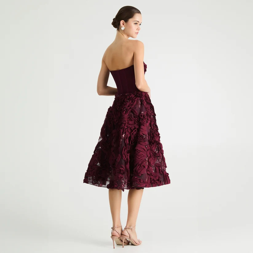 HELSI- Florence Floral Strapless Midi Dress in Merlot
