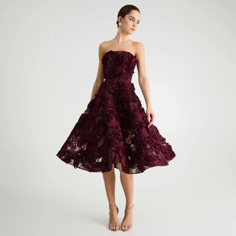 HELSI- Florence Floral Strapless Midi Dress in Merlot