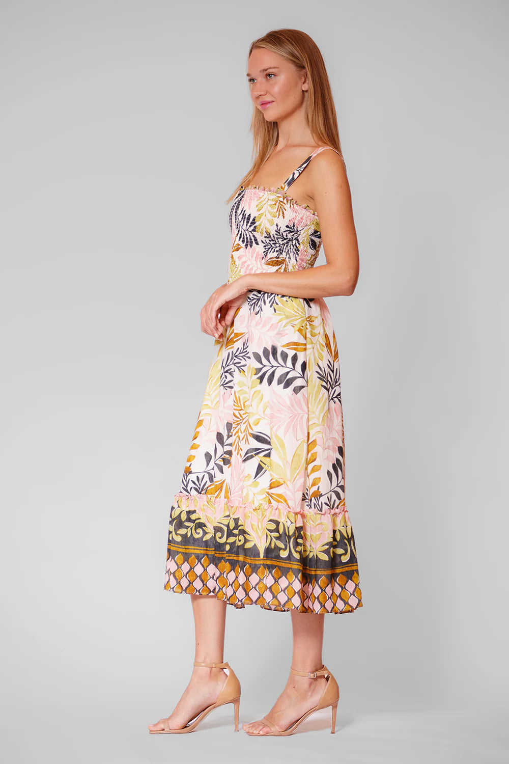 Julia Jordan- Strapless Midi Smocking Dress in Ivory
