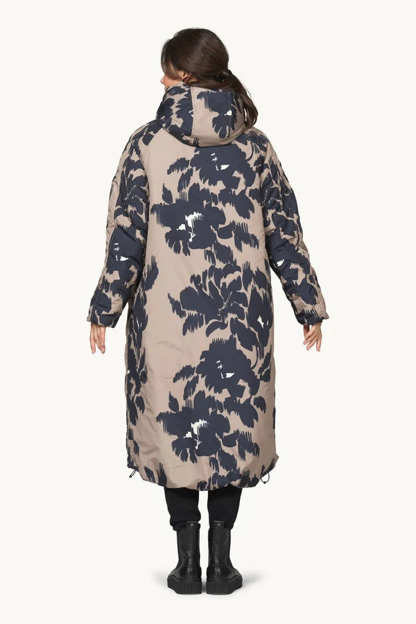 Ilse Jacobsen- Long Padded Coat in Floral