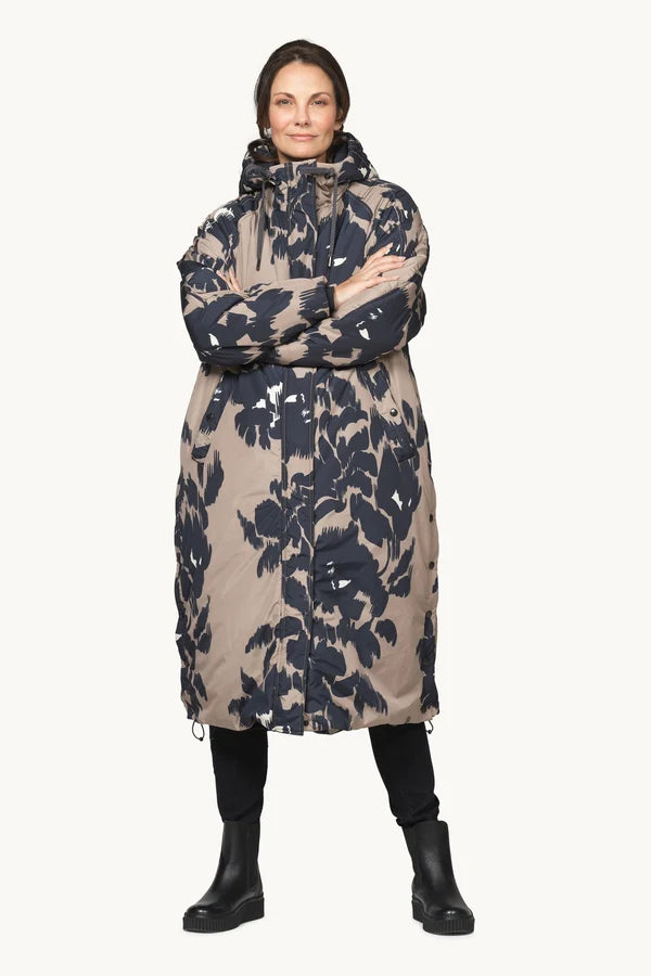 Ilse Jacobsen- Long Padded Coat in Floral