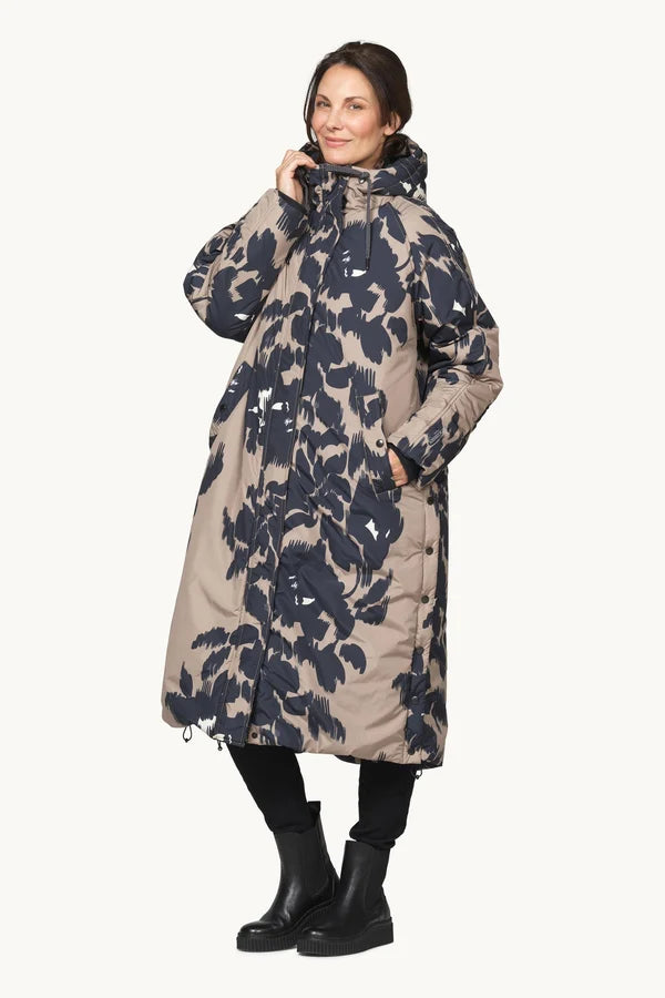 Ilse Jacobsen- Long Padded Coat in Floral
