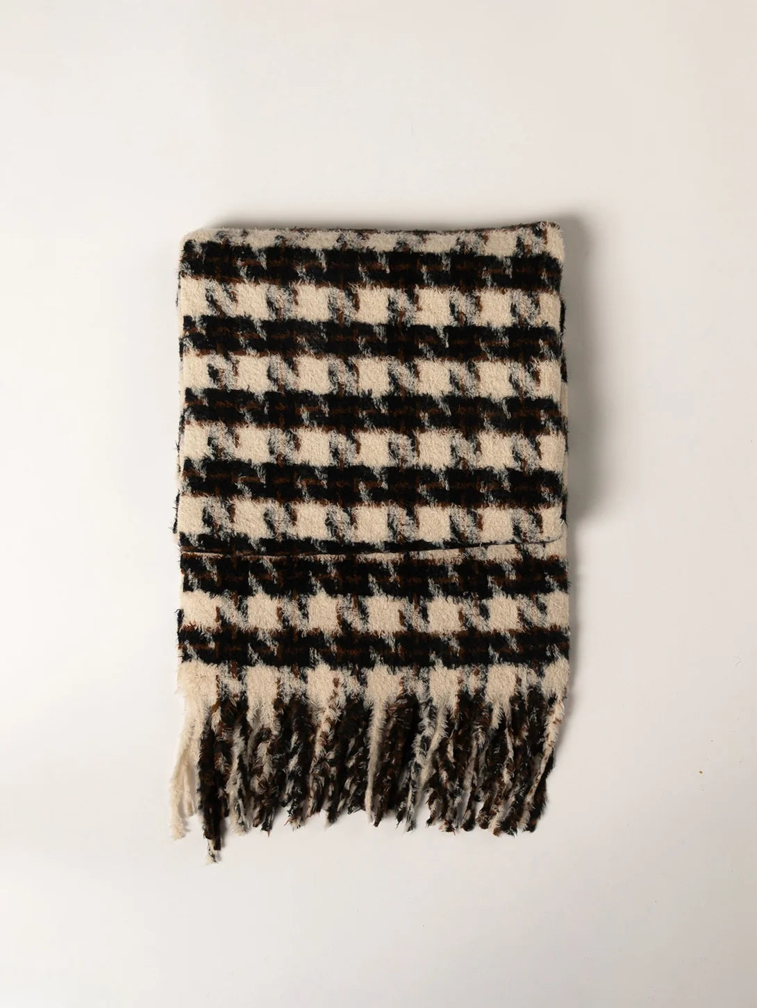 Lyla + Luxe- Plush Scarf in Houndstooth