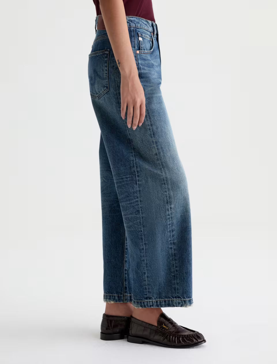 AG Jeans- Hattie High-Rise Barrel in 10 Years Front Line