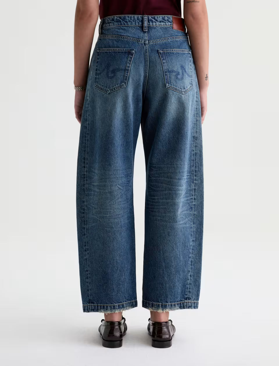 AG Jeans- Hattie High-Rise Barrel in 10 Years Front Line