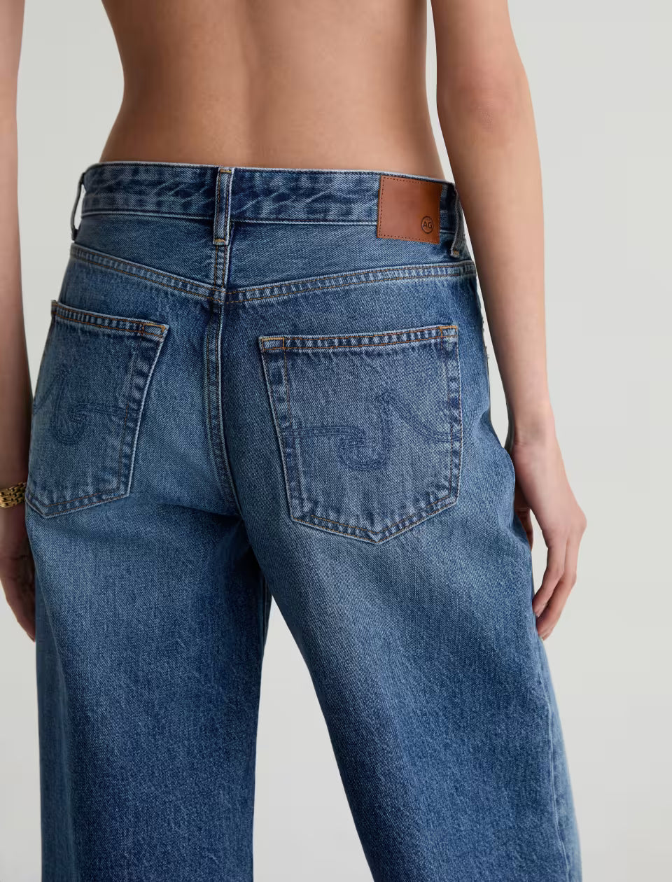 AG Jeans- Saige Mid Rise Wide Leg in Nostalgia