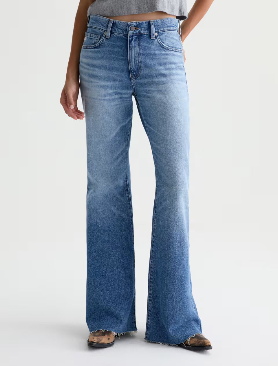 AG jeans- Relaxed Flare in 17 Years Duet