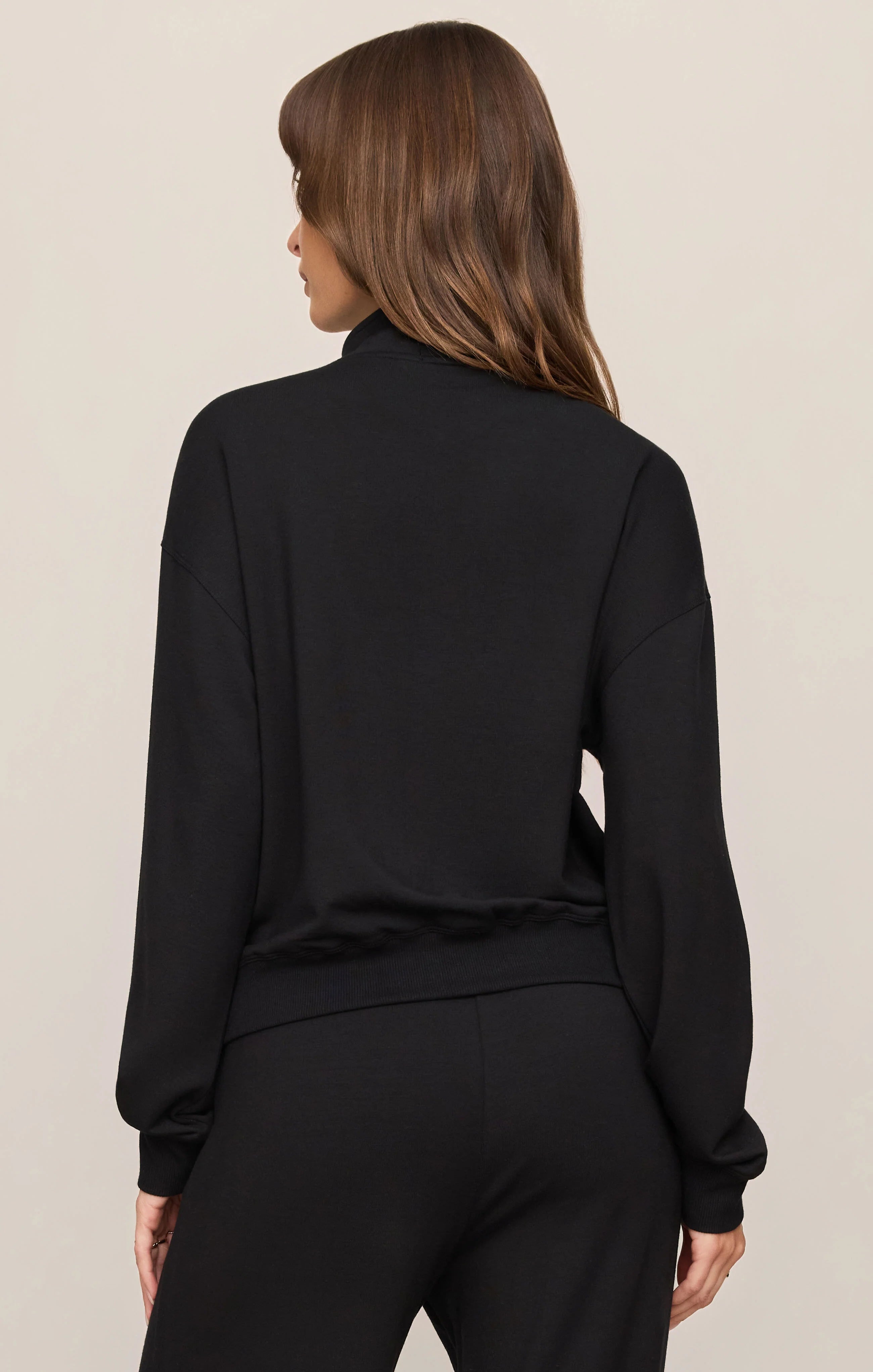 Z SUPPLY- Gate Check Sweatshirt in Black