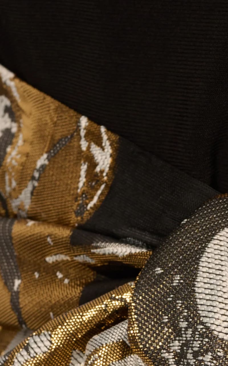 Adrianna Papell- Combo Floral Jacquard Dress In Black Gold