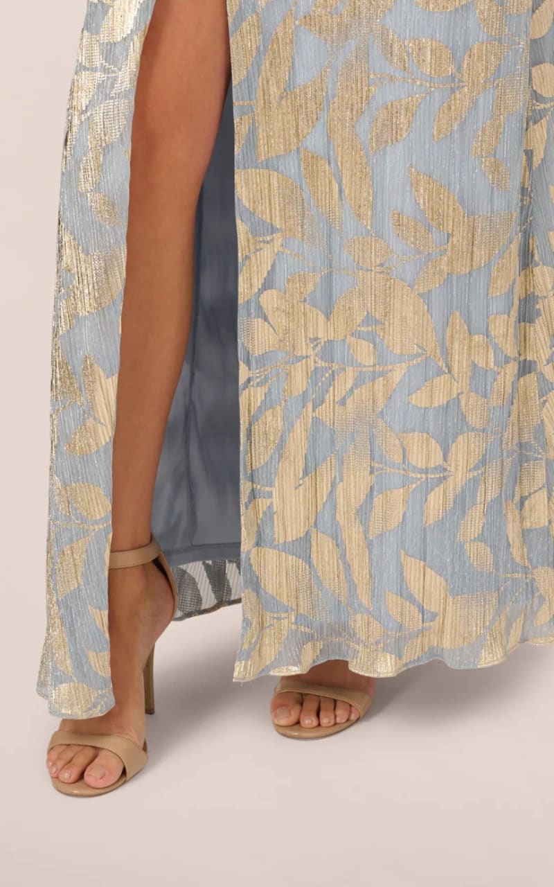 【海外限定】AdriannaPapell ドレス☆Blue llic Foil Long D Adrianna Papell- Foil Leaf Gown in Light Blue Gold | floc
