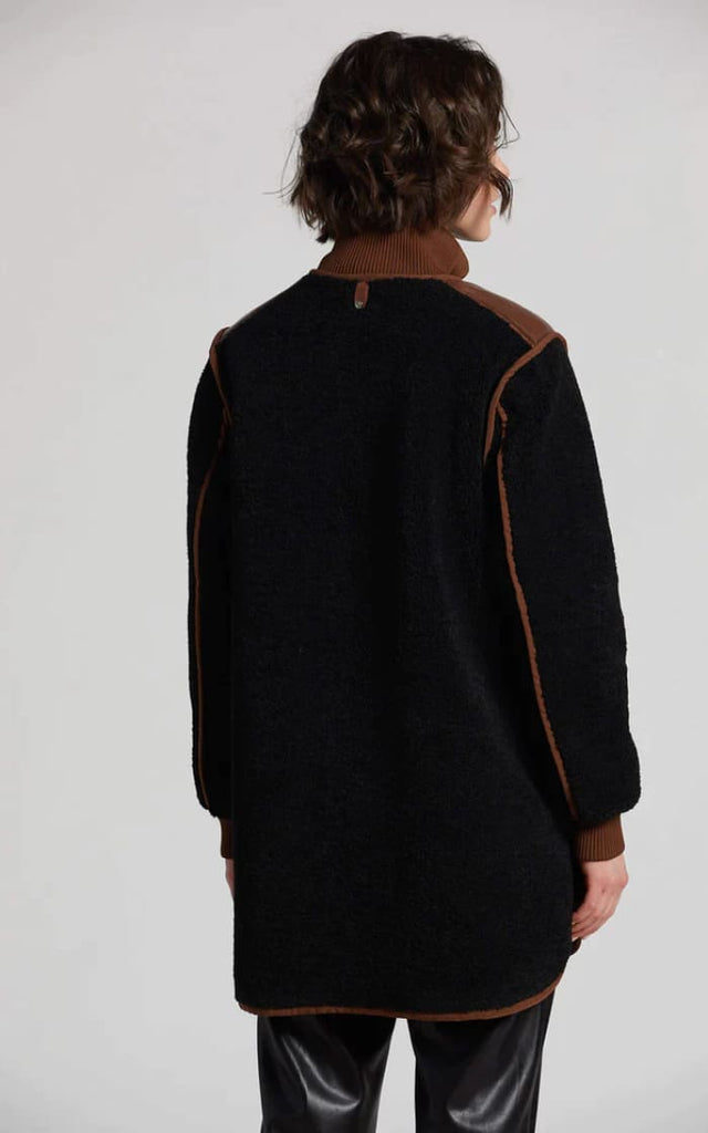 Adroit Atelier - Audrey Shearling Coat - outerwear