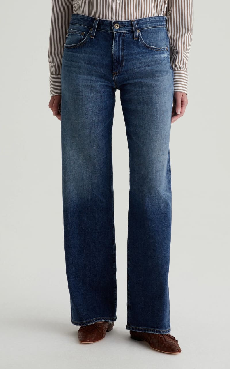 AG Jeans- Adria Low Rise Wide Leg Jeans in 10 Years