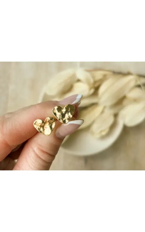 Agaveh- Hammered Hearts Earrings - Gold - jewelry