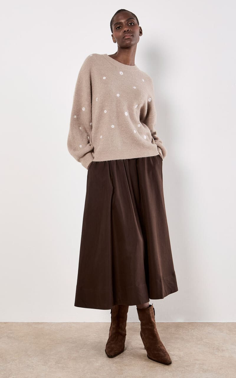 Apricot- Daisy Embroidered Ribbed Jumper - SWEATER &