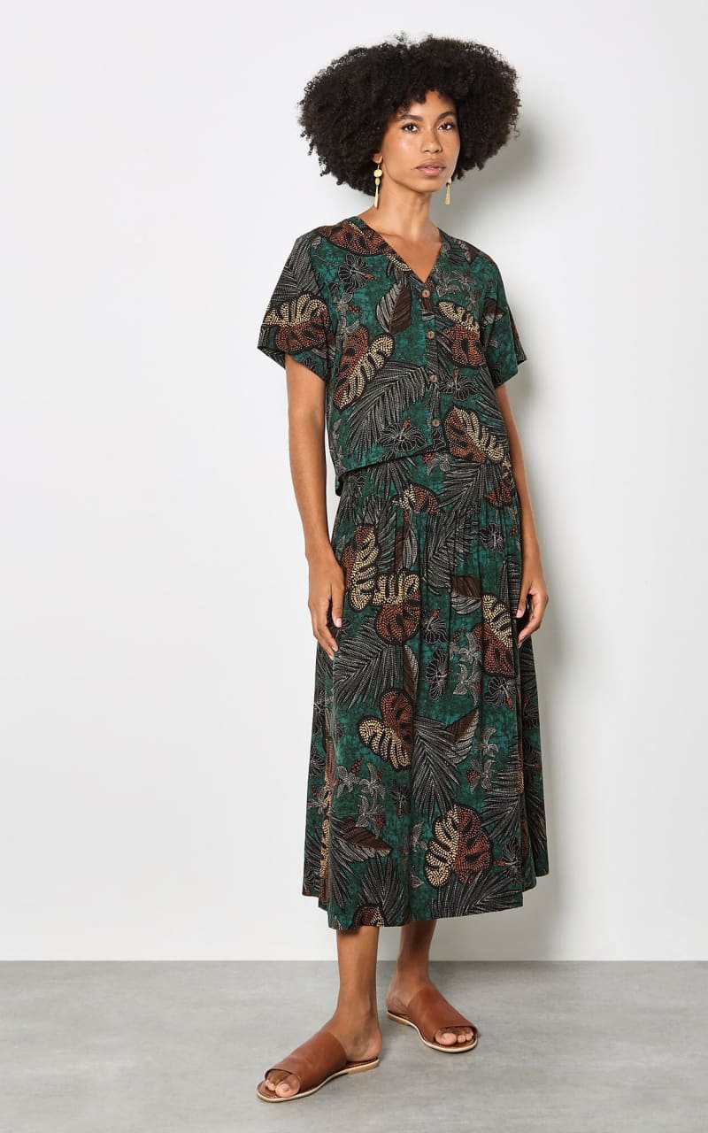 Apricot- Tropical Leaf Print Blouse in Green - Blouses &
