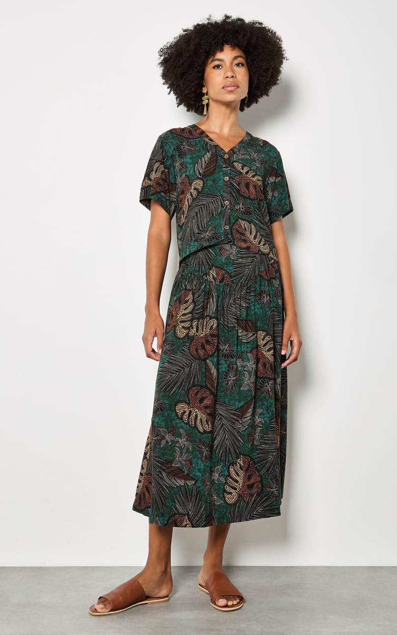 Apricot- Tropical Leaf Print A-Line Midi Skirt in Green