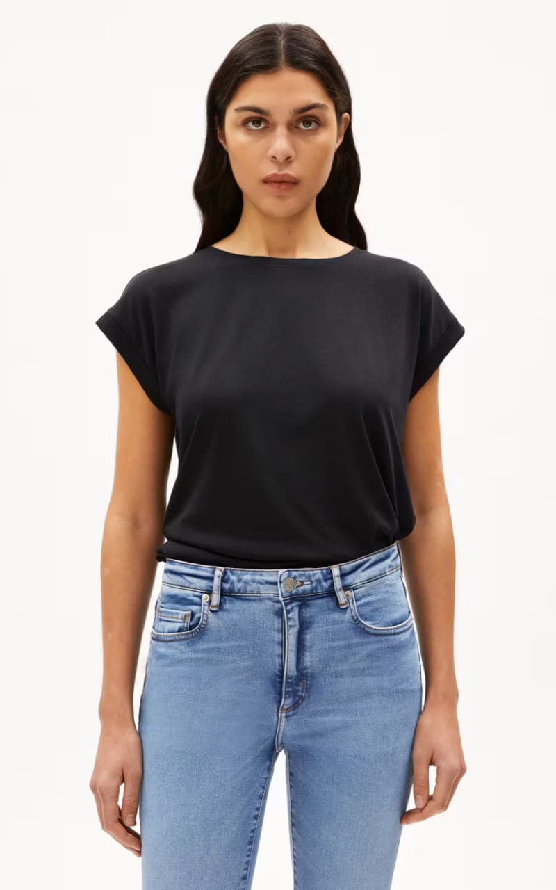 Armed Angels- Jilaana T-Shirt - Black / XS - T-SHIRT & TANK