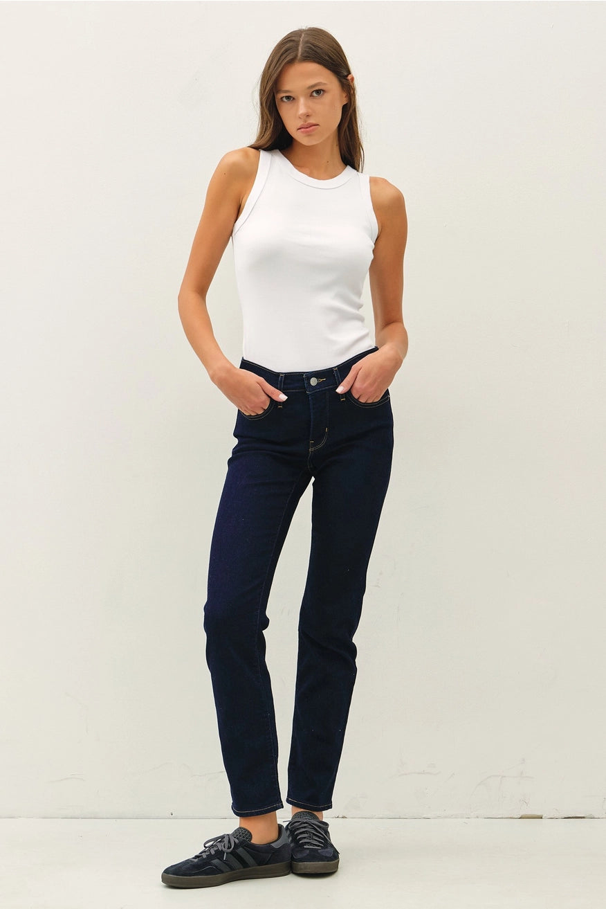 Be Cool - Basic Round Neck Tank Top in White