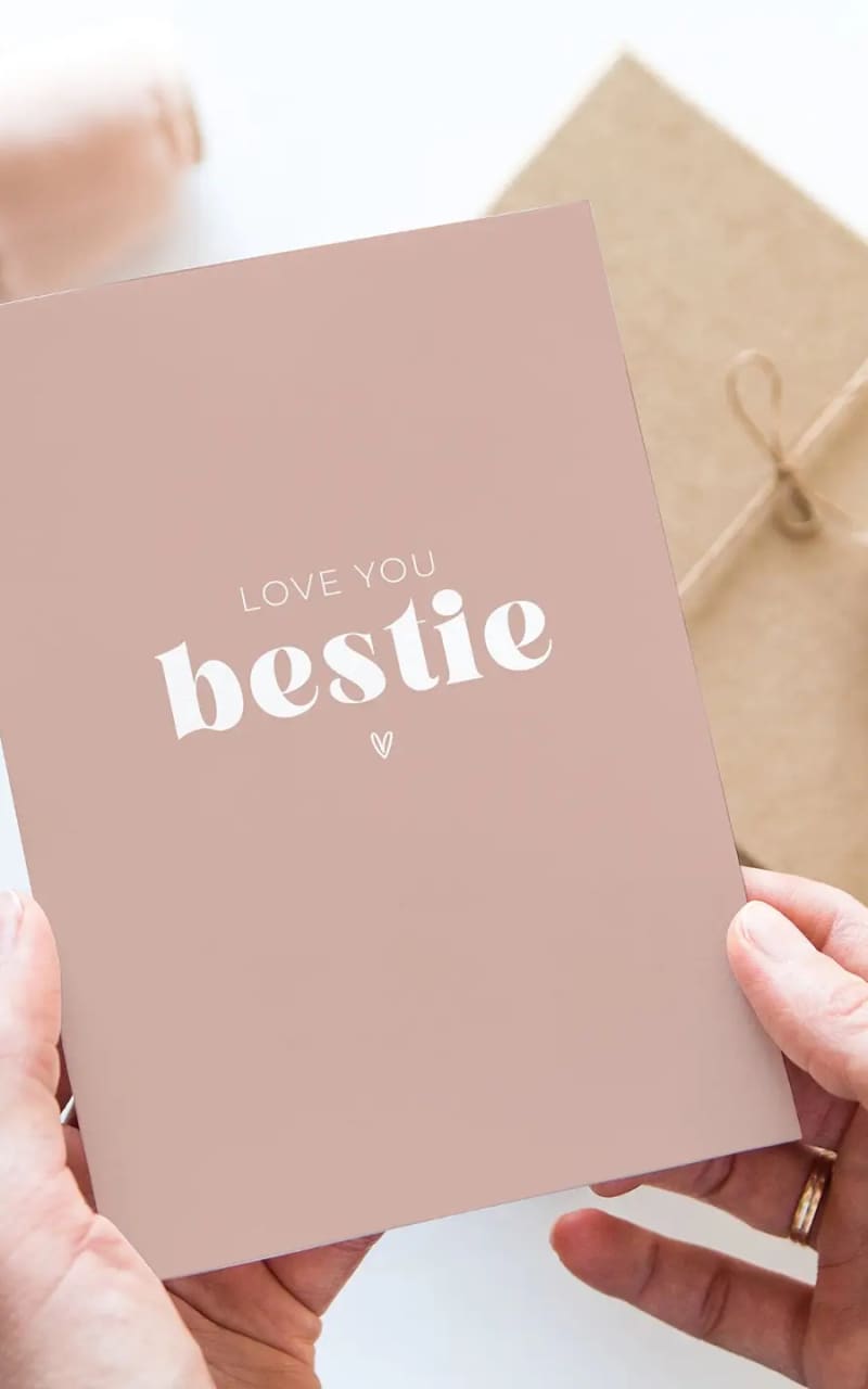 Creativien Studio- Love You Bestie Card - Gift & Home