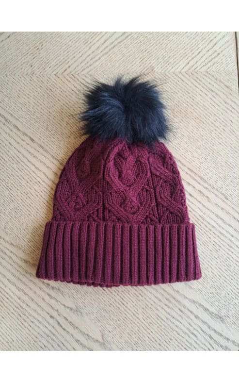 Echo- Loopy Cable Pom Hat - hat